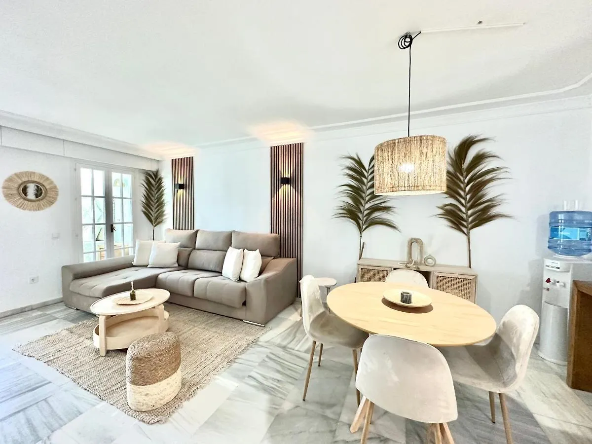 Marbella Beach - New Modern Flat Nueva Andalucia In Puerto Banus - Exceptionnel Location