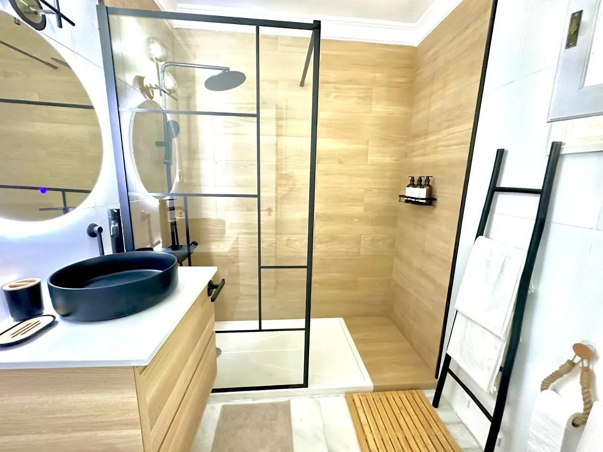 Apartment Marbella Beach - New Modern Flat Nueva Andalucia In Puerto Banus - Exceptionnel Location Spain
