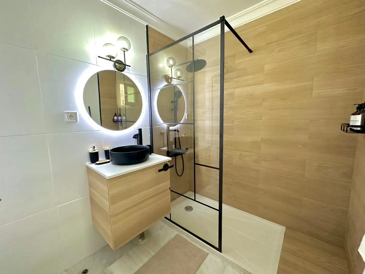 Apartment Marbella Beach - New Modern Flat Nueva Andalucia In Puerto Banus - Exceptionnel Location
