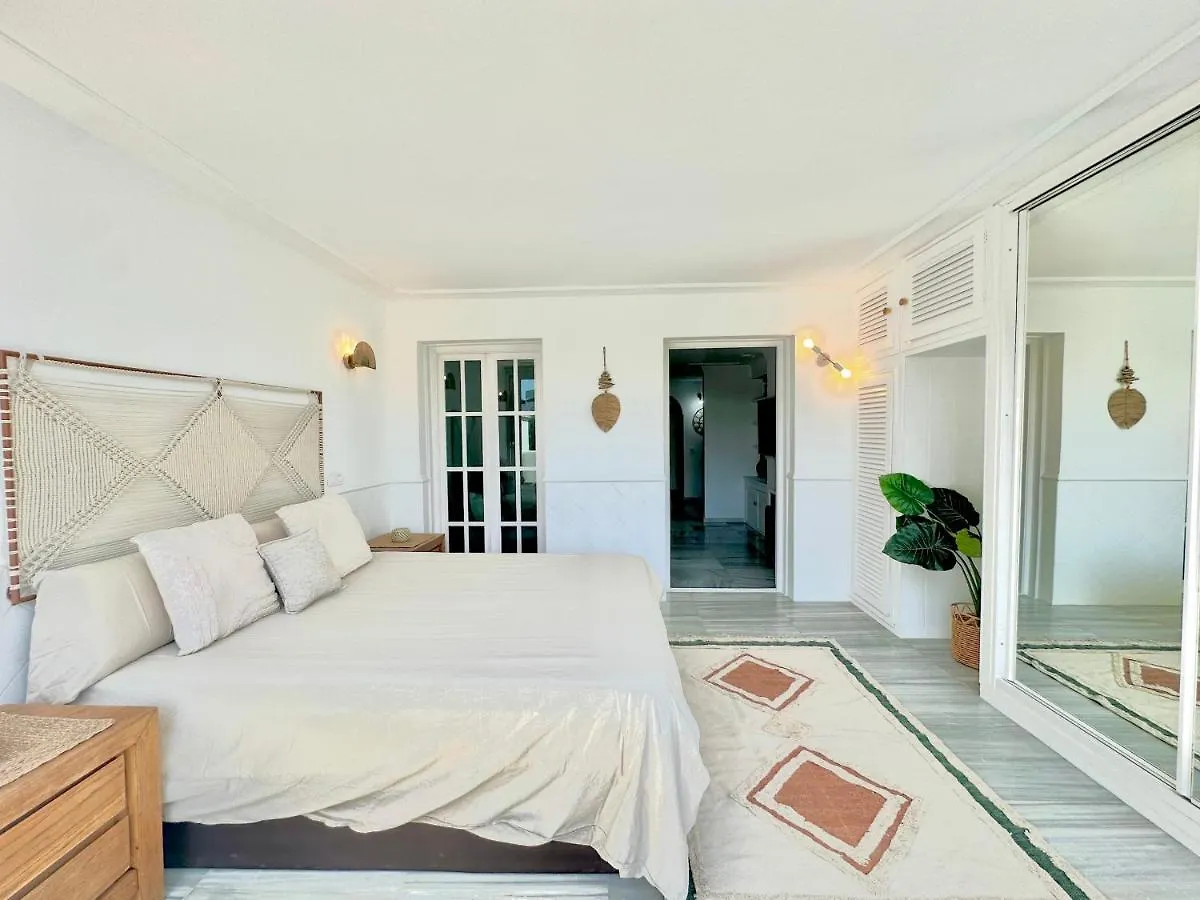 Apartment Marbella Beach - New Modern Flat Nueva Andalucia In Puerto Banus - Exceptionnel Location